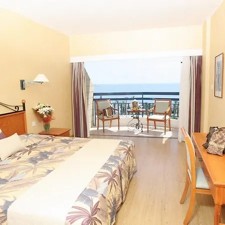Ascos Coral Hotel 4*