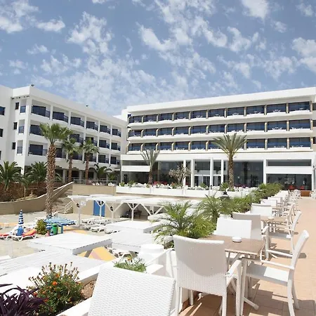 Ascos Coral 4*