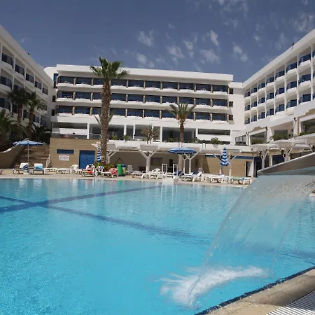 Ascos Coral Coral Bay