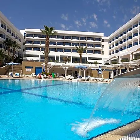 Ascos Coral 4* كورال باي