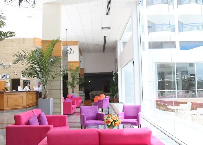 Ascos Coral Hotel 4*